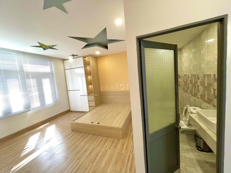 Căn Nhà Mới Full Nội Thất Ngay Khu Du Lịch Tháp Bà Giá Tốt