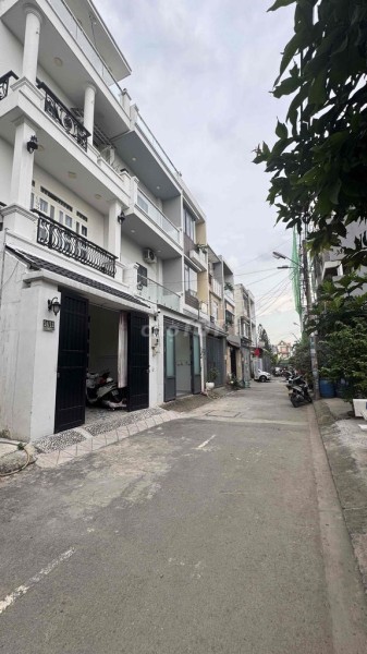 Chính chủ