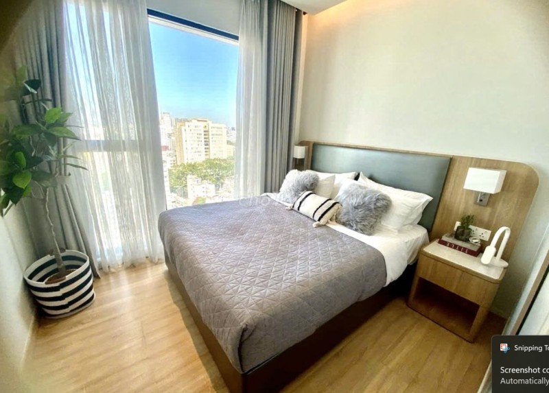 Chính chủ bán căn hộ Zenity Tầng 18, góc 3PN 116 m2 giá chỉ 15,8 tỷ