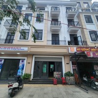Chính chủ bán cắt lỗ HG01-33 (2 mặt tiền) Vincom Royal Park Đông Hà