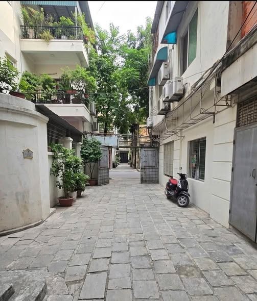 Chính chủ bán nhà tại số 6 phố Nguyễn Huy Tự - Hai Bà Trưng HN