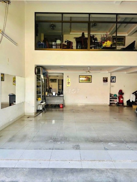 CHO THUÊ MẶT BẰNG NGAY TRUNG TÂM THÀNH PHỐ CHỢ ĐẦM GIÁ 16 TRIỆU