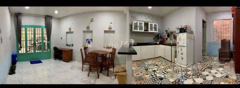 Cho thuê nhà nguyên căn 120m2 có sân vườn