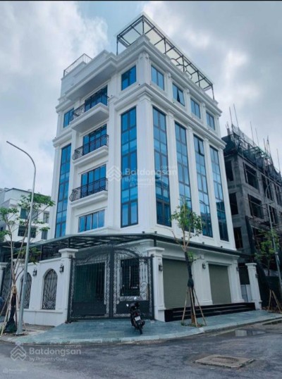 Cho thuê tòa VP Trần Thái Tông - Cầu Giấy, 160m2x7T, 2MT, thông sàn, thang máy, PCCC đầy đủ, ĐH âm