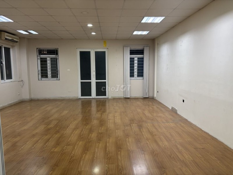 CHO THUÊ VĂN PHÒNG CHUYÊN NGHIỆP – MẶT PHỐ XÃ ĐÀN, ĐỐNG ĐA
