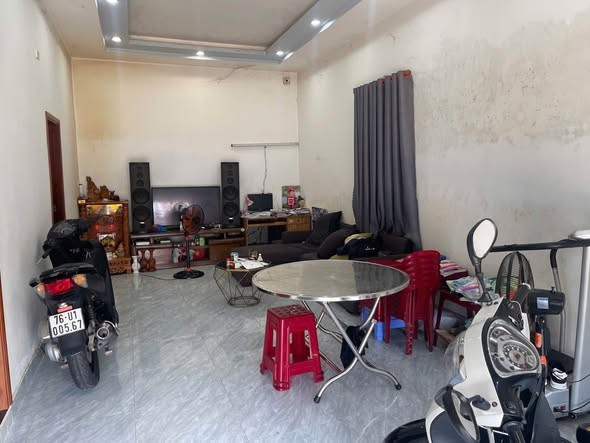 Chủ gửi bán nhà mặt tiền hẻm 90 Phạm Văn Đồng