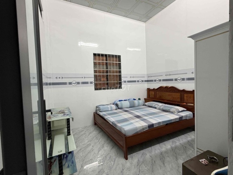 CHỦ VỀ SÀI GÒN CẦN BÁN GẤP CĂN NHÀ CÁP 4 PHƯỜNG TÂN HẠNH