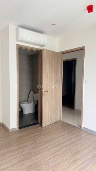 Do chuyển công tác nên cẩn bán căn hộ  RAINBOW Vinhomes Grand Park