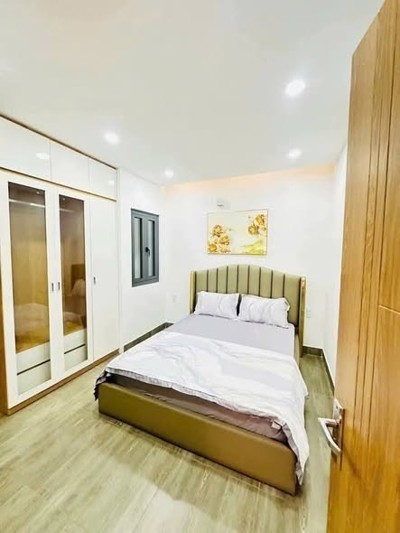 NHÀ PHỐ 4 TẦNG – FULL NỘI THẤT
