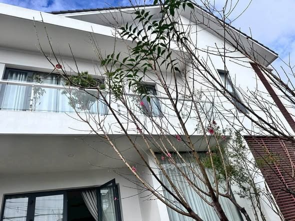 🌲🌲 BÁN CĂN VILLA SÂN VƯỜN 2 MẶT TIỀN NGAY TRUNG TÂM P.XUÂN HƯƠNG ĐÀ LẠT(P.2 cũ)
