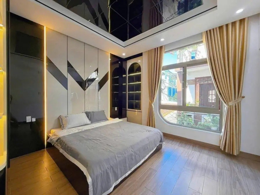 Nhà 3 tầng 50m² kiệt ô tô Tôn Thất Đạm – chỉ xách vali vào ở, giá chủ thiện chí - Ảnh 1