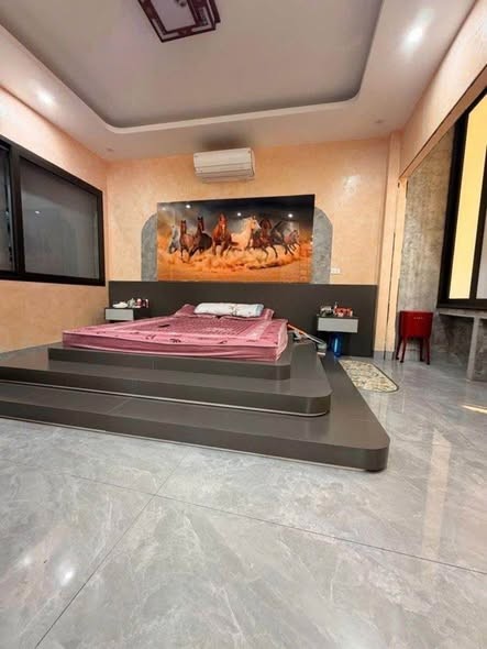 💥💥💥 BÁN NHÀ NGỌC KHÁNH- Ô TÔ 7 CHỖ VÀO NHÀ – BA BƯỚC RA PHỐ– BA THOÁNG – DÒNG TIỀN CCMN CỰC TỐT - Ảnh 2