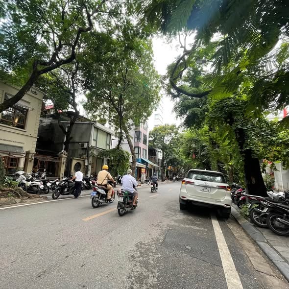Chính chủ bán nhà tại số 6 phố Nguyễn Huy Tự - Hai Bà Trưng HN - Ảnh 4