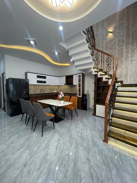 🔥 BÁN NHÀ 3 TẦNG MỚI XÂY – FULL NỘI THẤT – CÓ SÂN Ô TÔ – KĐT PHƯỚC LÝ 🔥 - Ảnh 3