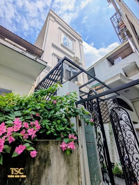 🔥 SIÊU PHẨM 3 TẦNG XÂY MỚI ĐỘC LẬP, SÂN CỔNG RIÊNG TẠI NGUYỄN CÔNG HOÀ - TÔN ĐỨC THẮNG - Ảnh 4