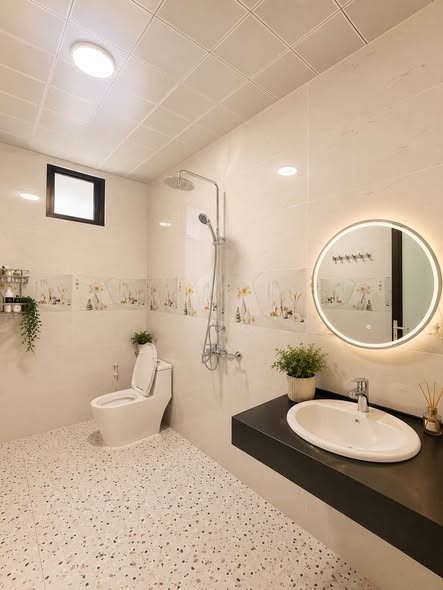 Chuyển nhượng căn 4 tầng tại phường Tân Giang Cao Bằng - Ảnh 1