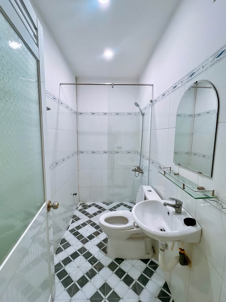 BÁN NHÀ MẶT TIỀN LÊ HOÀN - SAO MAI - LONG XUYÊN - Ảnh 4
