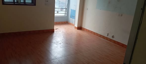 Cần tiền bán gấp nhà 2 tầng 1 tum mặt đường Võ Nguyên Gíap ở tổ 8 Nam Thanh phường Mường Thanh