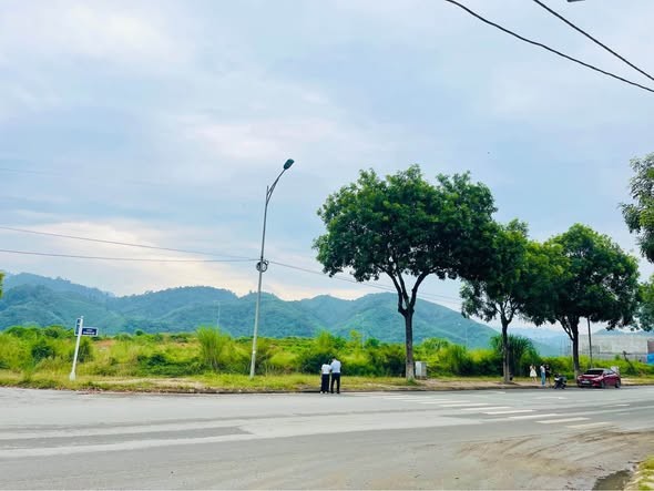 MỘT LÔ DUY NHẤT  1tỷ650 VÕ NGUYÊN GIÁP