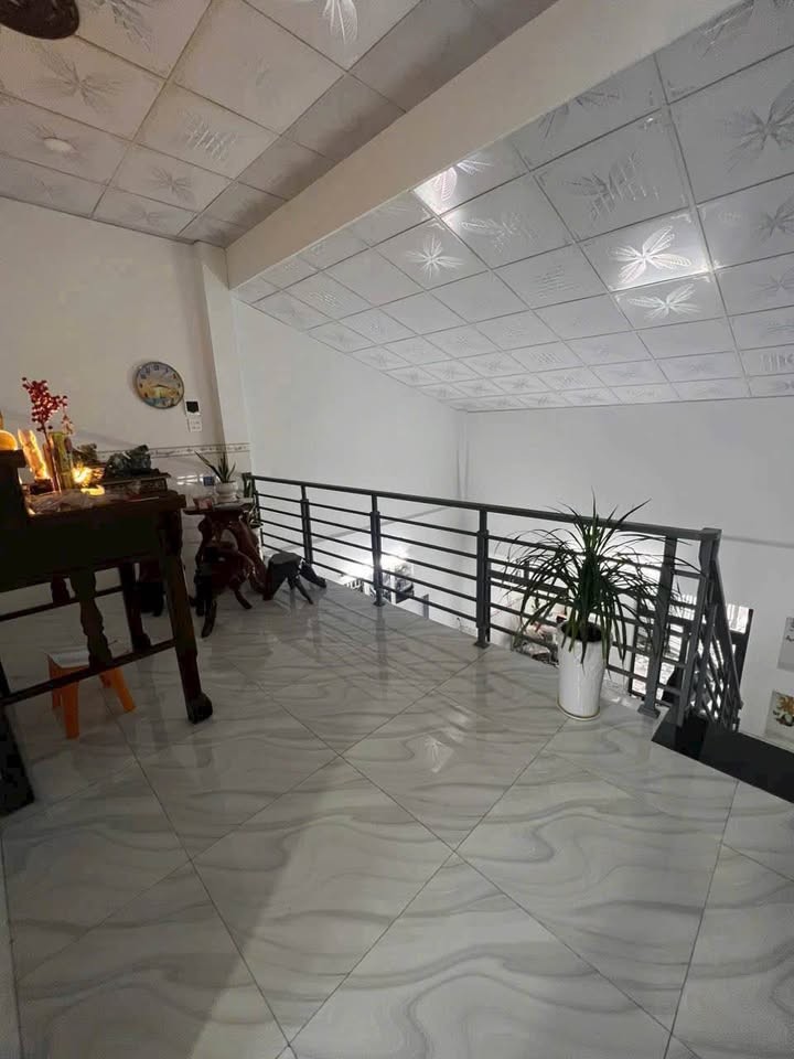 BÁN NHÀ LẦU MÊ ĐÚC MẶT TIỀN KINH DOANH   NỘI BỘ LÊ QUANG ĐẠO VĂN THÁNH Zalo 0909702536 - Ảnh 4