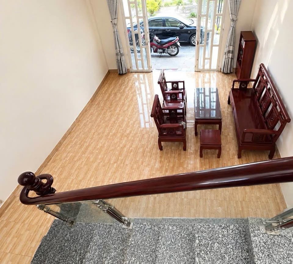 BÁN NHÀ TRUNG TÂM – SÂN ĐẬU Ô TÔ – DIỆN TÍCH ĐẤT 130,1 m² - HOÀN CÔNG SỞ HỮU NHÀ DT: 170,9 m² - Ảnh 1