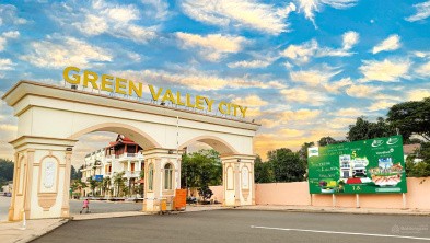 Bán nhà phố thương mại Green Valley City Tân Uyên, khu đô thị compound xanh, sổ hồng riêng