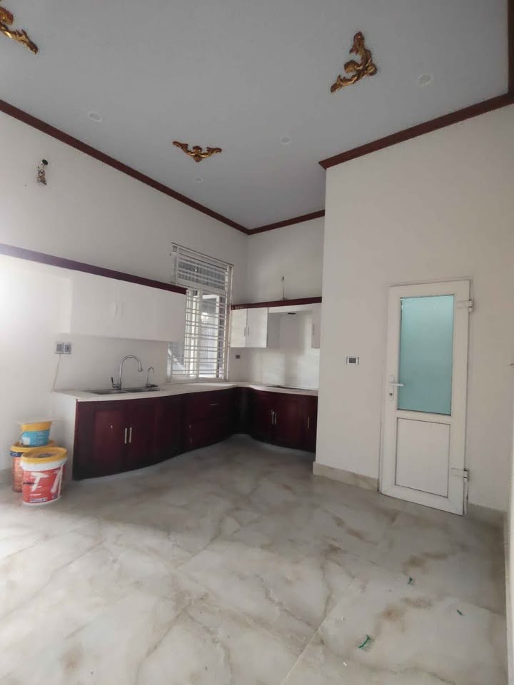 Chỉ hơn 1tỷ Nhà 2tầng đẹp rộng thoáng mát. TT phường Quảng Tâm.