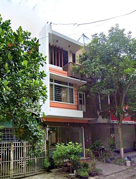 BÁN NHÀ CÙ CHÍNH LAN BẮC CƯỜNG