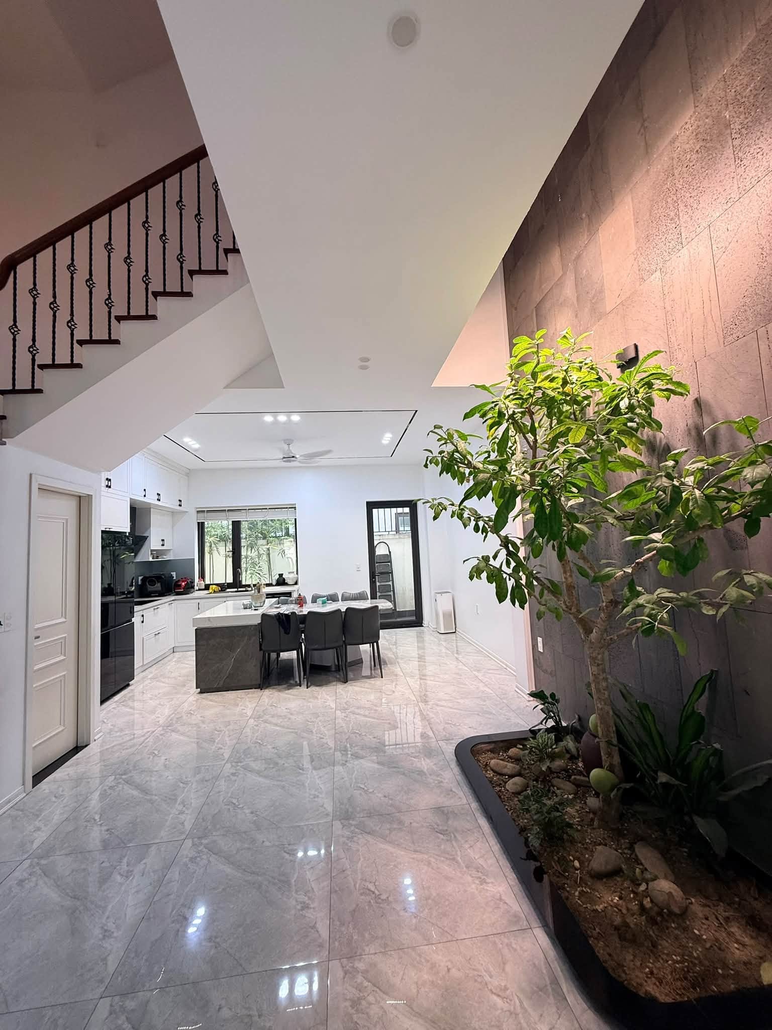 CẦN BÁN NHÀ LIỀN KỀ VINH HERITAGE – 107M² - Ảnh 4