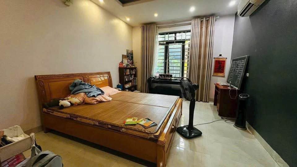 Chính chủ thanh khoản căn nhà 3 tầng gần trường tiểu học Ninh Khánh - Ảnh 2