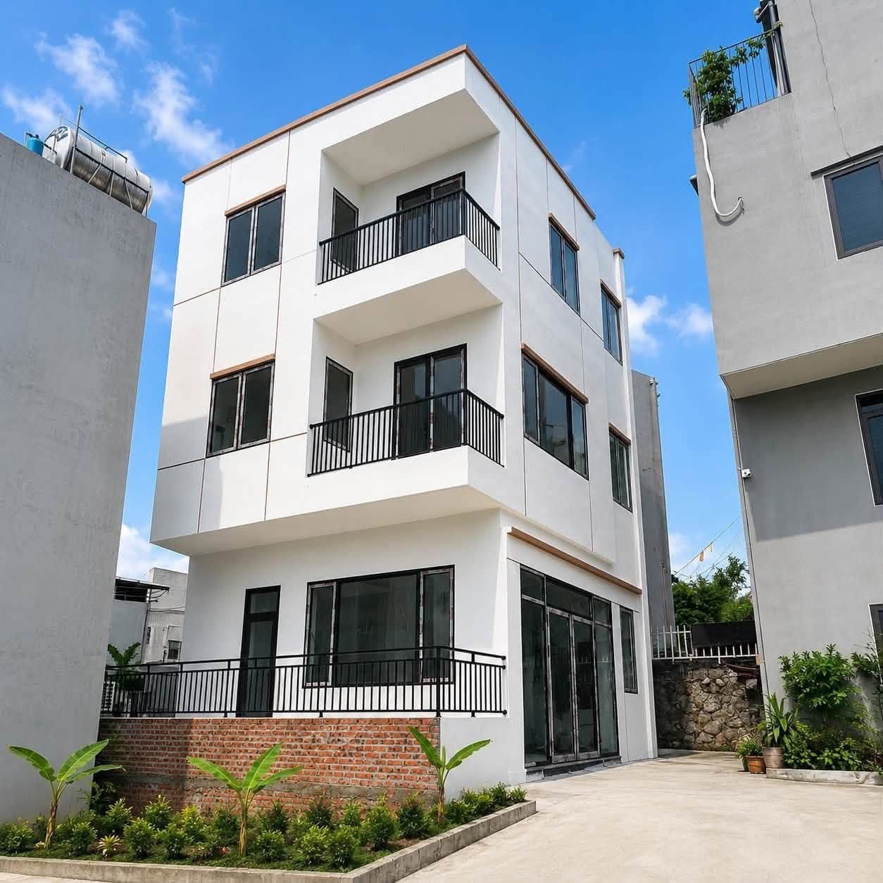 Nhà thổ cư 3 tầng mới xây tại trung tâm Phường Hạ Long: - Ảnh 1