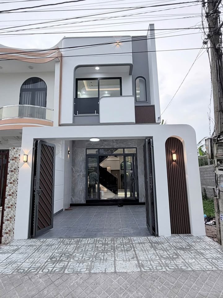 ÔNG ANH THÁCH EM CHỐT KHÔNG LẤY HH oki ANH  𝐍𝐡𝐨̛̀ 𝐀𝐧𝐡 𝐂𝐡𝐢̣ 𝐡𝐨̂̃ 𝐭𝐫𝐨̛̣ 𝐧𝐡𝐢𝐞̣̂𝐭 𝐭𝐢̀𝐧𝐡 𝐩𝐡𝐮̣ 𝐄𝐦? 𝐇𝐡 𝐧𝐡𝐚̣̂𝐧 𝐭𝐫𝐨̣𝐧 𝟐% 𝐚̣! Còn khách mua thì Em tặng 1 chỉ vàng 24k - Ảnh 1