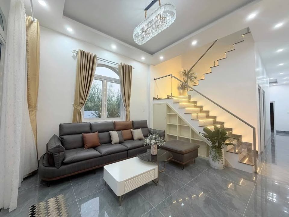 NHÀ RỘNG GIÁ RẺ  💥 Bán nhà hẻm 81 trương định, RẠCH GIÁ KIÊN GIANG. - Ảnh 1