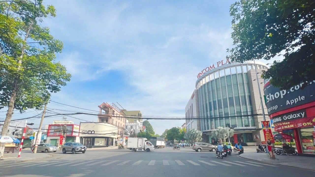 🔥🔥🔥BÁN MẶT TIỀN ĐƯỜNG 4 (TRƯƠNG ĐỊNH) GẦN NGÃ TƯ VINCOM - Ảnh 1