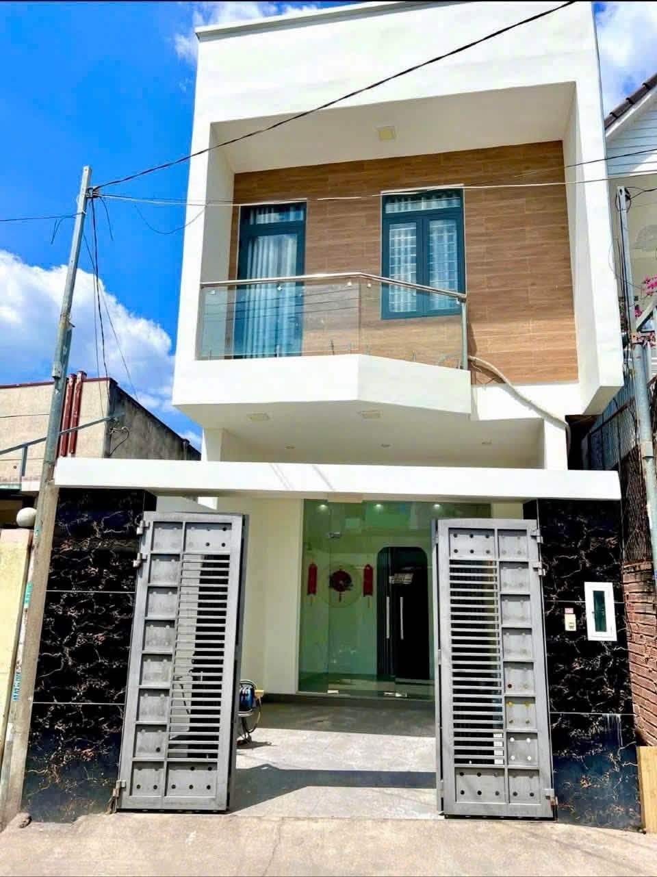 🏡🏡🏡 NHÀ ĐẸP SÂN OTO MẶT TIỀN ĐƯỜNG NGUYỄN VĂN HOA PHƯỜNG THỐNG NHẤT - Ảnh 1