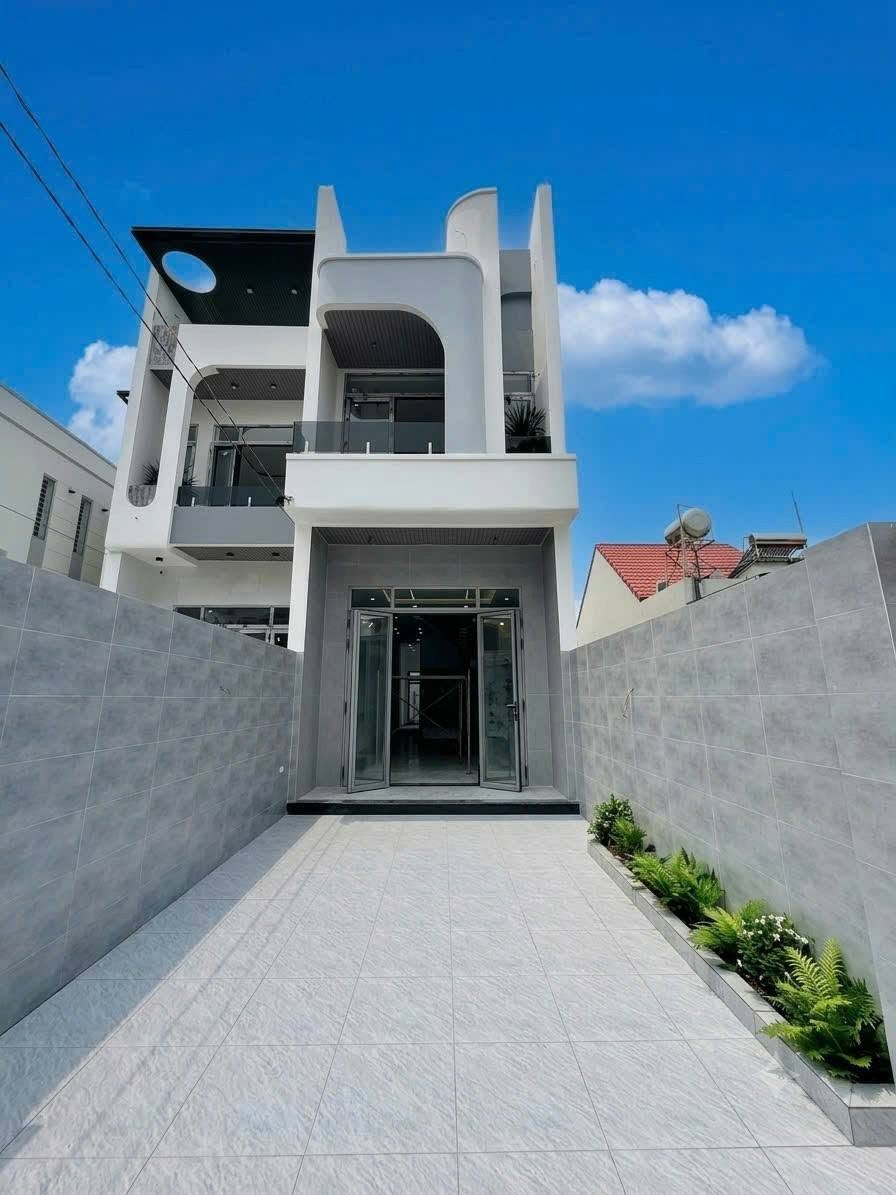 NHÀ ĐẸP PHƯỜNG TÂN PHONG CÔNG VIÊN DƯƠNG TỬ GIANG... - Ảnh 1