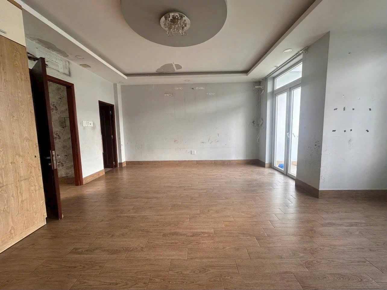 🏡 BÁN NHÀ KDC TRỊNH QUANG NGHỊ P.BÌNH ĐÔNG Q8 📍 6M x 18M (6PN - 5WC) - SỔ HỒNG HOÀN CÔNG ĐỦ 💵 9 TỶ 2 TL
