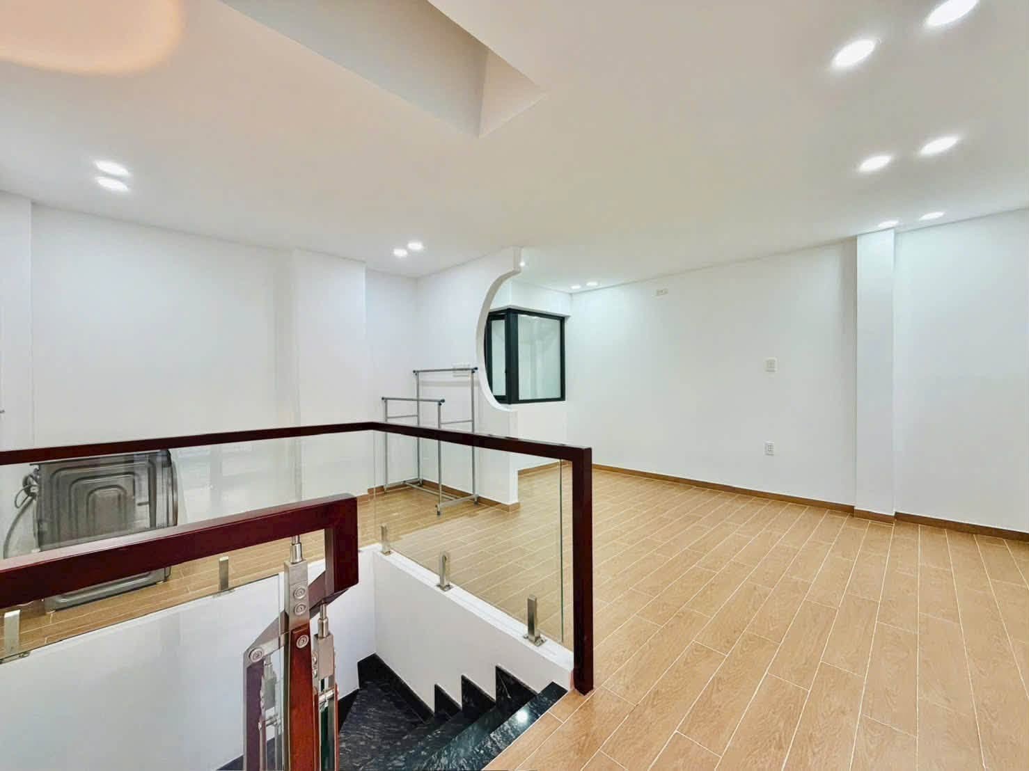 🔥 BÁN NHÀ GIÁ TỐT ĐƯỜNG SỐ 3 P9 GÒ VẤP - SỔ KHUÔN ĐẤT ĐẸP (5.5x7.5M) - 4 TẦNG (3PN MASTER-4WC) - HXH ĐỖ CỬA - GIÁ 6.XXX TỶ TL 🔥 - Ảnh 8