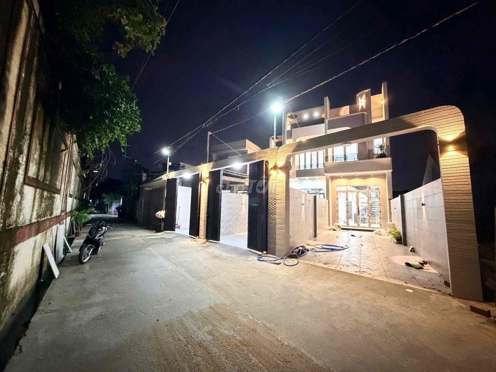 Bán nhà phường Tân Phong 4 x 31 rộng có sân đậu xe - Ảnh 12