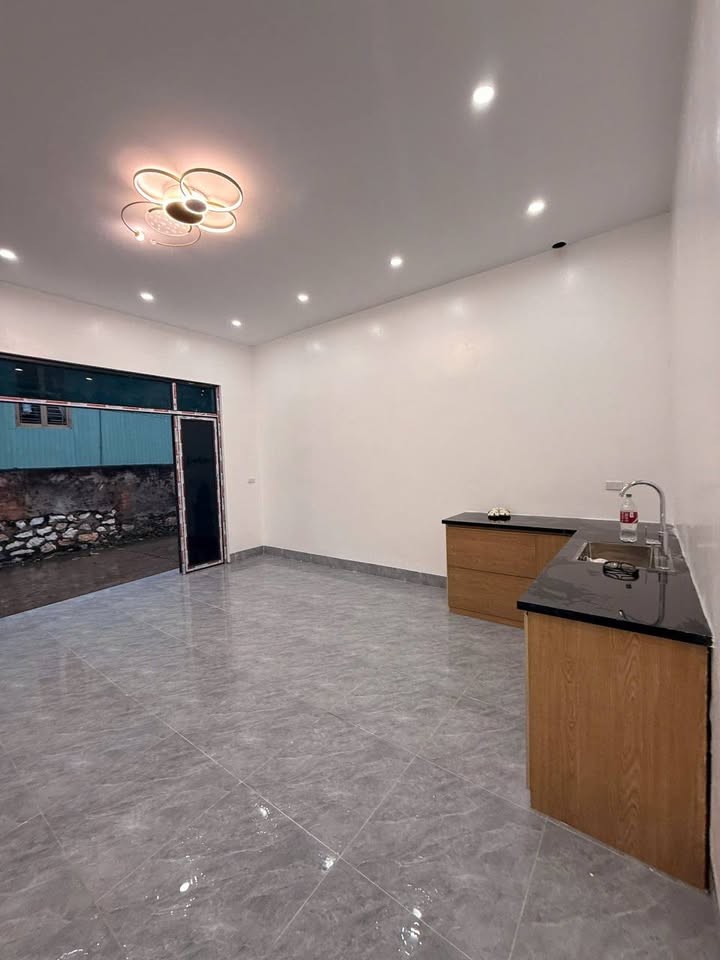 ☘️ Căn nhà cấp 4 giá chỉ 1.350 - tặng tivi + tủ lạnh.
