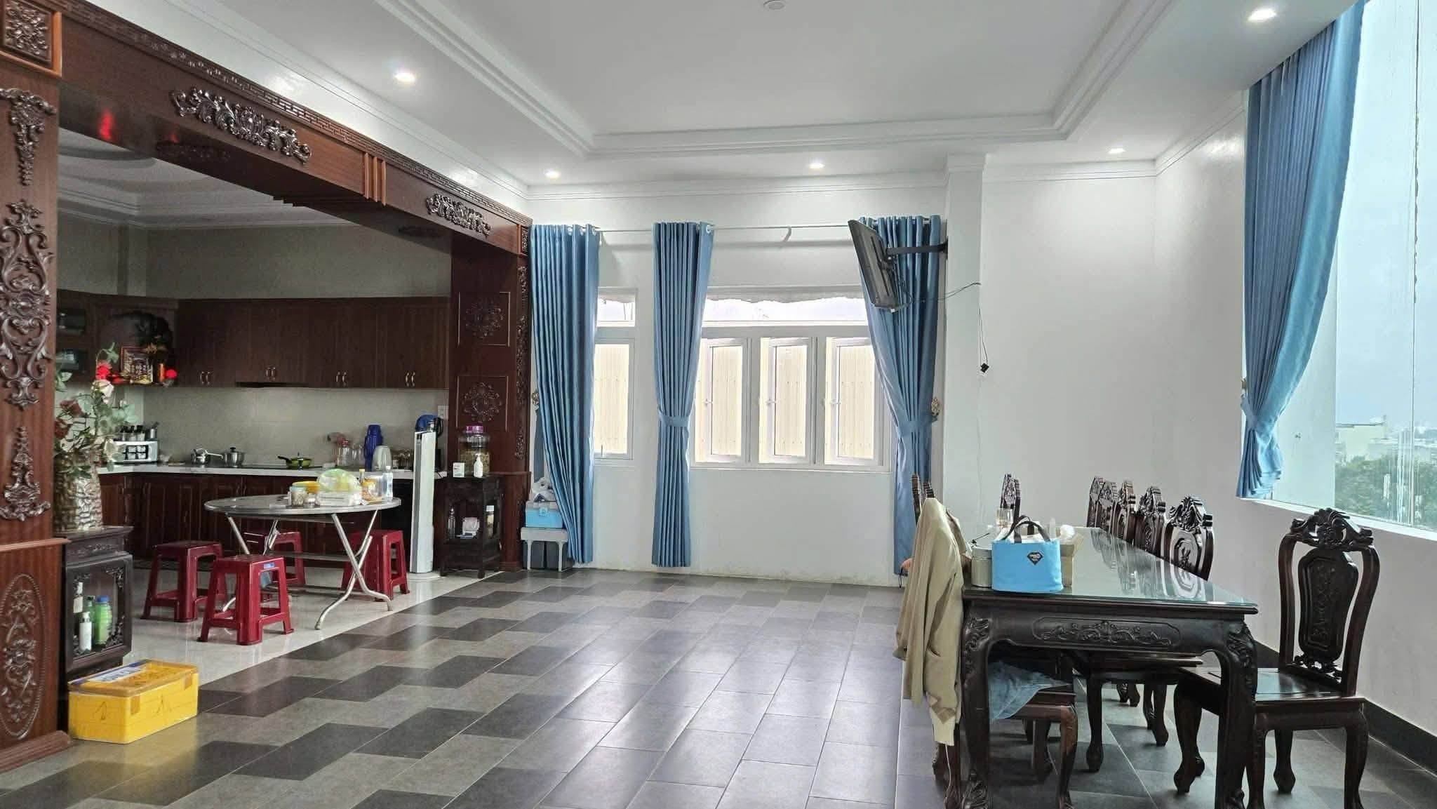 🔥🔥 NHÀ MẶT TIỀN HÙNG VƯƠNG – 5 TẦNG CÓ THANG MÁY – VỪA Ở VỪA KINH DOANH 🔥🔥