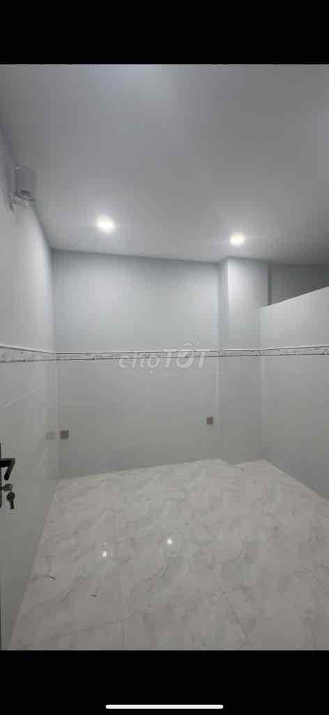 Nhà đẹp Q4 TPHCM - Ảnh 3