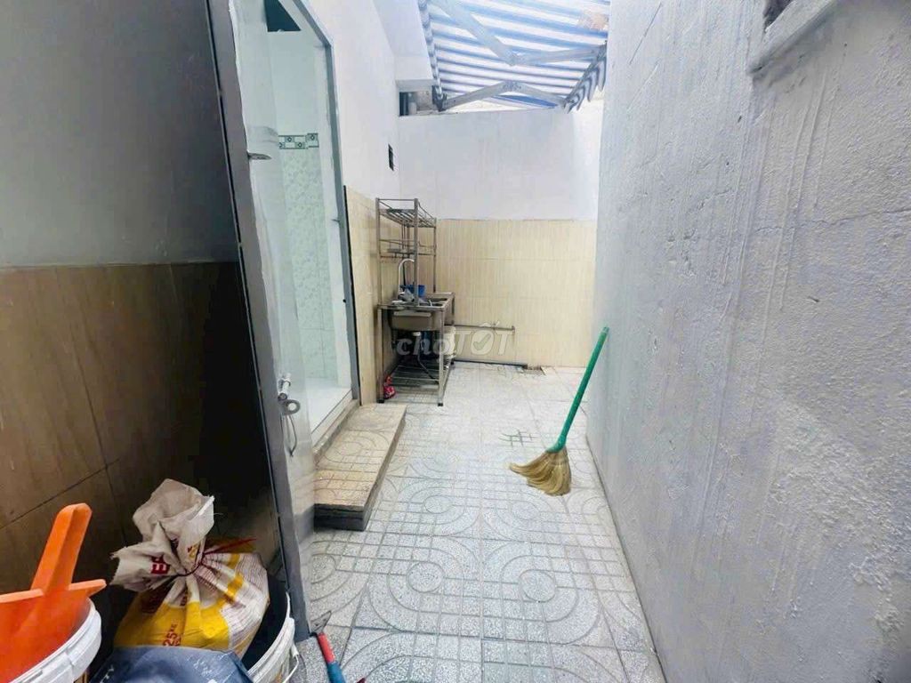 3,95 TỶ - NHÀ MỚI Ở NGAY - CHỢ THỦ ĐỨC - 50m2 - NHÀ 2 TẦNG 3 PHÒNG NGỦ - Ảnh 2