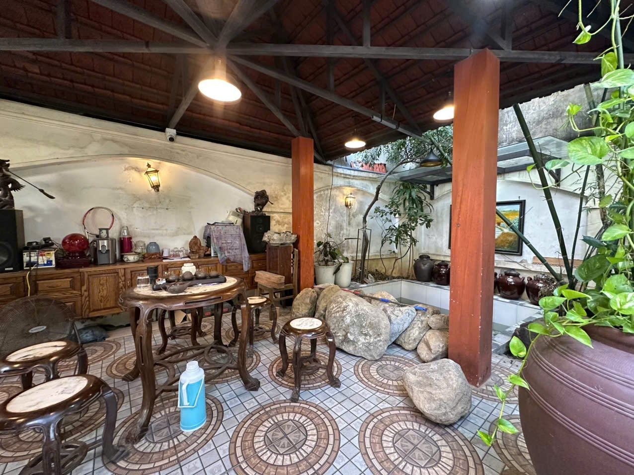Bán căn shop chân đế 57m2 giá chỉ 3,2 tỷ, trần cao 7m, ngay cạnh cv sun world, kinh doanh 24/7