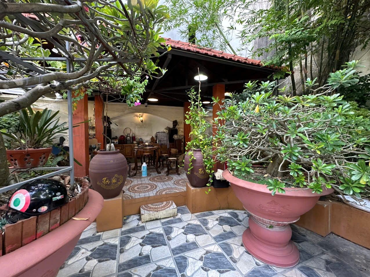 Bán căn shop chân đế 57m2 giá chỉ 3,2 tỷ, trần cao 7m, ngay cạnh cv sun world, kinh doanh 24/7