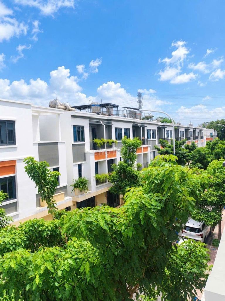 Nhà Phố Lavela Thuận An Giá Đầu Tư Chỉ 2,75 Tỷ, Cho Thuê 12tr/Tháng
