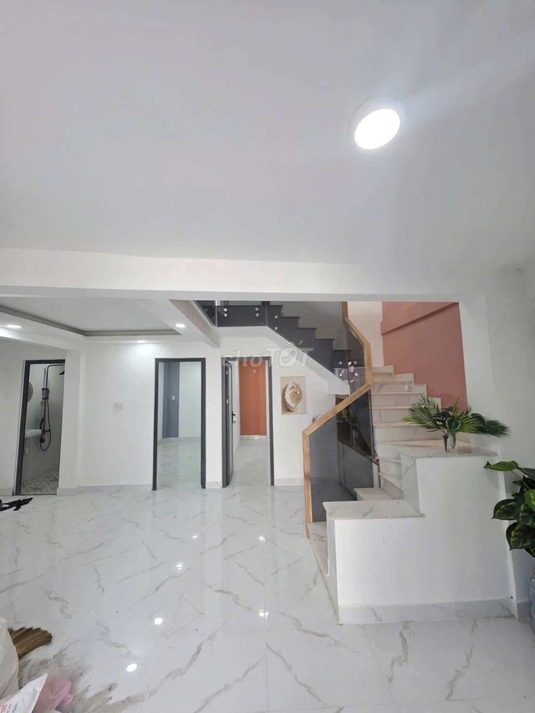 Nhà 6x9m 1 lầu 4PN đường Tỉnh Lộ 10 Bình Tân giáp quận 6 - Ảnh 7