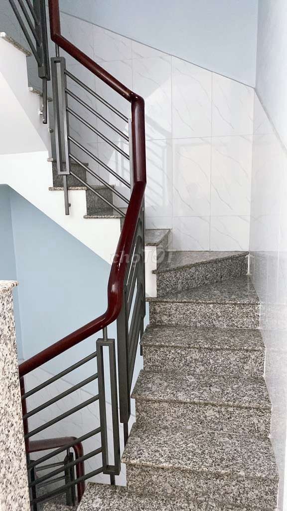 Bán nhà ,Đường Phạm Văn Hai P 3 Tân Bình ,Ngang 4M- 60M2, Giá : 7.6Tỷ - Ảnh 1