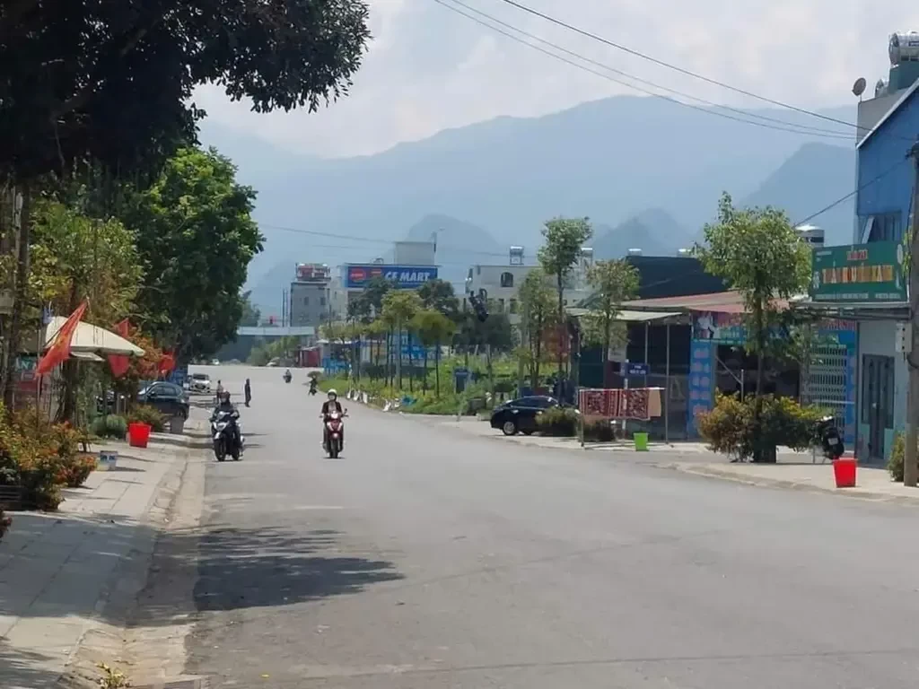 Có nhu cầu bán giá tốt cho người mua sử dụng, mảnh đất nền nằm trên trục đường trần huy liệu