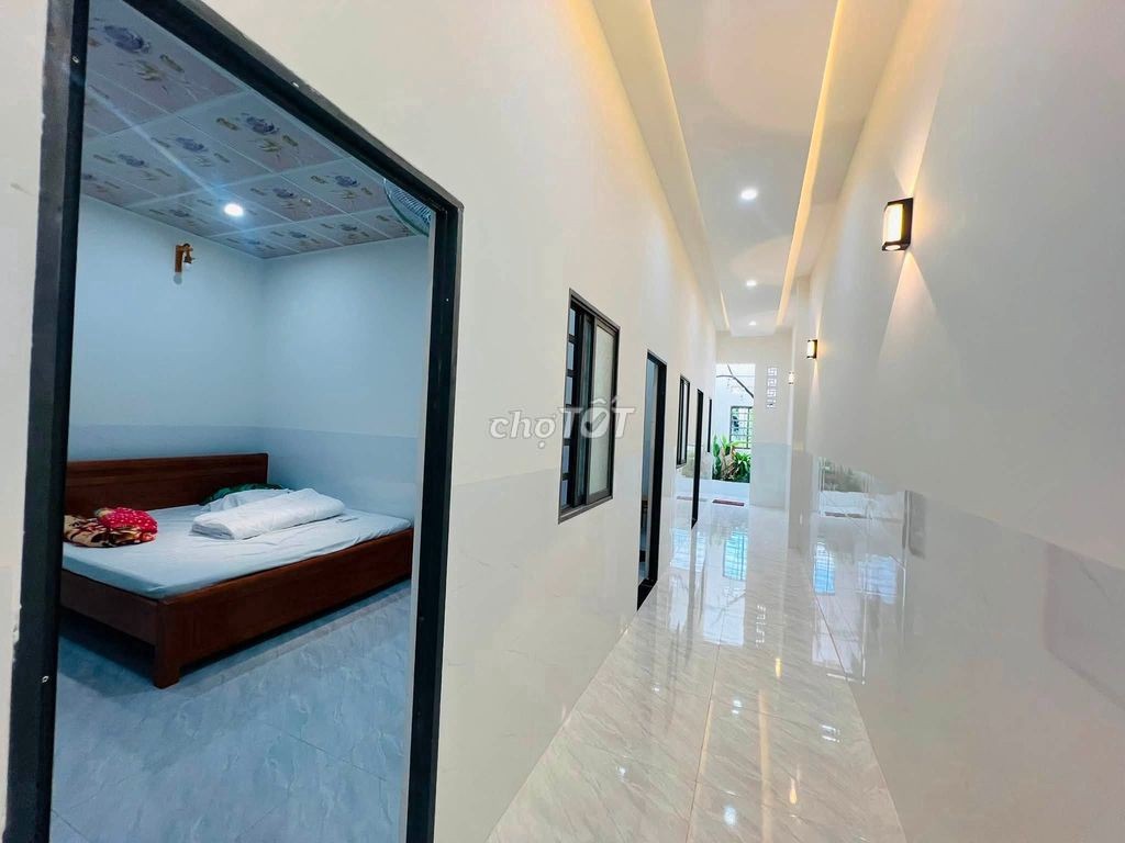 Bán nhà 144m2 gần chợ Đất Đỏ, 4PN, full nội thất - Ảnh 1